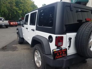 White jeep with black trim